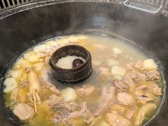 -朴小妹人参鸡汤火锅(长白山万达店)