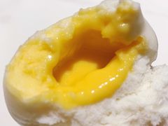 香喷喷流沙包-凤凰楼酒家·粤宴点心(华强北店)