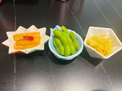 -山川小町·极番烧肉(新地假日广场店)