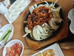-喇喇排骨火锅·传统韩式脊骨汤(望京西园总店)