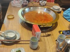 -野山舂·贵州现舂酸汤牛肉(东山店)