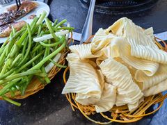 -香香腊排骨.野生菌火塘总店(束河店)