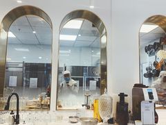 -Fridi Patisserie Cafe