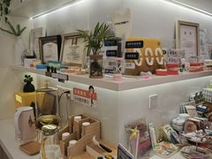 -维乐口腔(美维云门诊陆家嘴店)