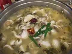 -新记印象酸菜鱼馆(天阳亲子广场店)