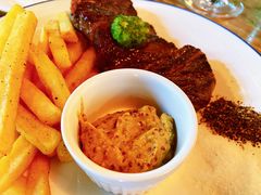 -羽深肉铺 Steak & Wine
