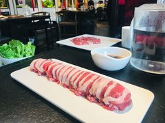 鲜切羊上脑-铜来聚老北京涮肉(恒隆广场店)