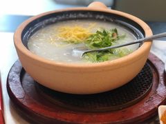 艇仔粥-鼎记啫啫煲(数博万达店)