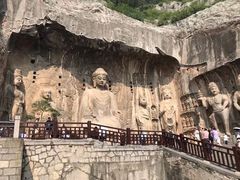 -龙门石窟