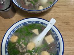-叶新小吃店(来凤小区总店)