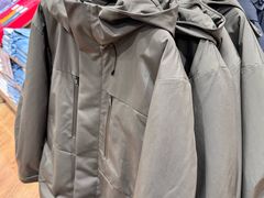 -优衣库(上海虹口龙之梦店)