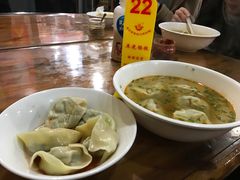 -潘国仙耳光馄饨(黄家阙路店)