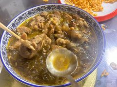 -华龙特色大骨鸡农家菜馆