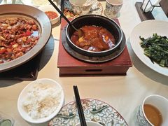 -千百味红餐厅·非遗江西菜(绿地双子塔总店)