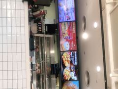 门面-肯德基(叠彩店)