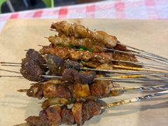 -乐山烧烤·罗田吊锅·小龙虾(航天兴隆国际店)