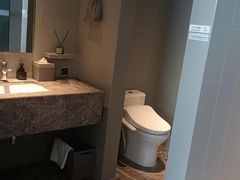 -SFEEL设计师酒店(成都春熙路天府广场店)