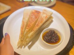 -小小河边鱼(天润城店)
