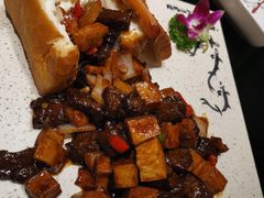 土司面包黑椒牛仔粒-梁溪河畔·吉府花园(南长街南下塘店)