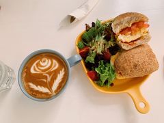 白咖啡-五进制 Coffee Shop