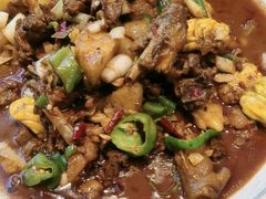 -俭寨大盘鸡·手抓肉·烧烤新疆菜(乌苏路店)