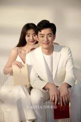 -雪中彩影婚纱摄影·微光艺术中心