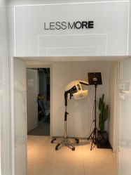 点击看大图 -LESSMORE科技头皮理容中心