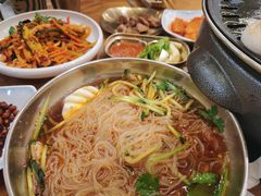 -青瓦餐厅·生鱼片·韩园烤肉(西塔店)