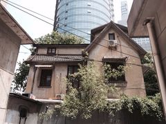 iphone_upload_pic-民国红公馆·艺文空间(颐和路店)