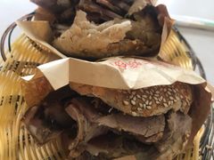 -洪峰浩老北京烧饼夹肉(角门路店)