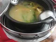 -花苑美食横琴生蚝火锅(拱北粤华路店)