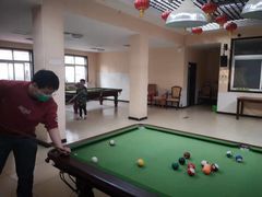 -亲兄弟真人CS团建拓展基地