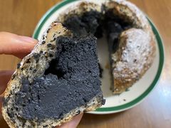 黑芝麻炸弹-熊叔熊婶面包房(团结湖店)