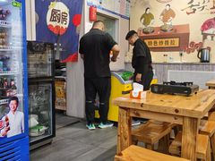 -老周炒拨拉(甘州总店)