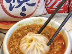 -馋三尺蟹粉小笼(人民广场店)