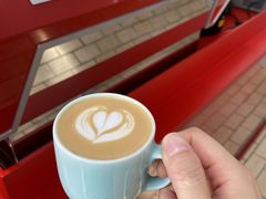 -UNI UNI(环亚凯瑟琳店)