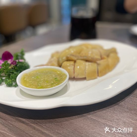 周锦广式餐厅(格林生活坊2期店)