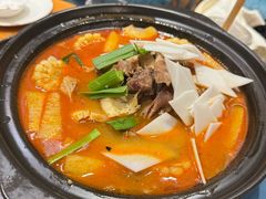 襄阳砂锅牛三鲜-莲餐厅·湖北菜·藕汤是头牌(愚园路店)