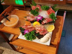 -明洞阿姨·韩式酱蟹烤肉·创意料理(三元桥店)