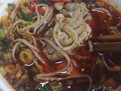 冒脑花-蜀串香牛杂火锅串串