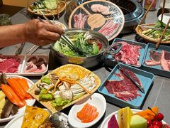 -黑金·寻焰自助百汇·烤肉·火锅(中街店)