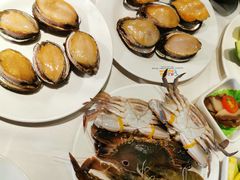 -领鲜活海鲜榴莲自助火锅(东门店)