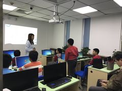 -童程童美·信息学竞赛·乐高机器人编程(长宁来福士校区)