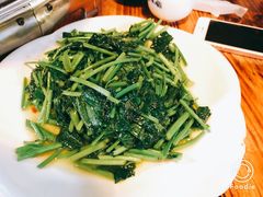 -富正毅三下锅·湘西韵味(天门山索道店)