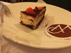 -WOLFGANG PUCK KITCHEN & BAR(迪士尼小镇店)