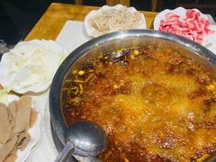 -肖肖酸萝卜鱼火锅(总店)