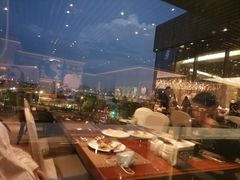 -武汉世茂希尔顿酒店·汇·全日餐厅