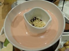 好甜的草莓巧克力锅底。。-哈根达斯(国瑞店)