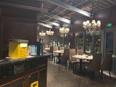 -铜锣湾·有麝自然香(重庆新天地店)