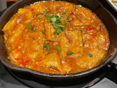 蒜香火腿包浆豆腐-云海肴·汽锅鸡·云南菜(美罗城店)